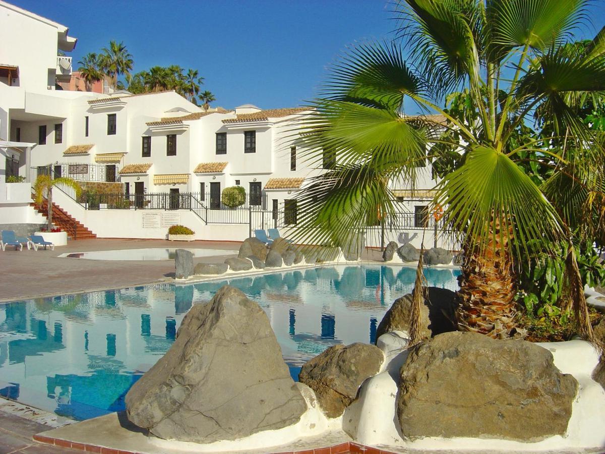 Remarkable 2-Bed House In Chayofa With Pool Luaran gambar