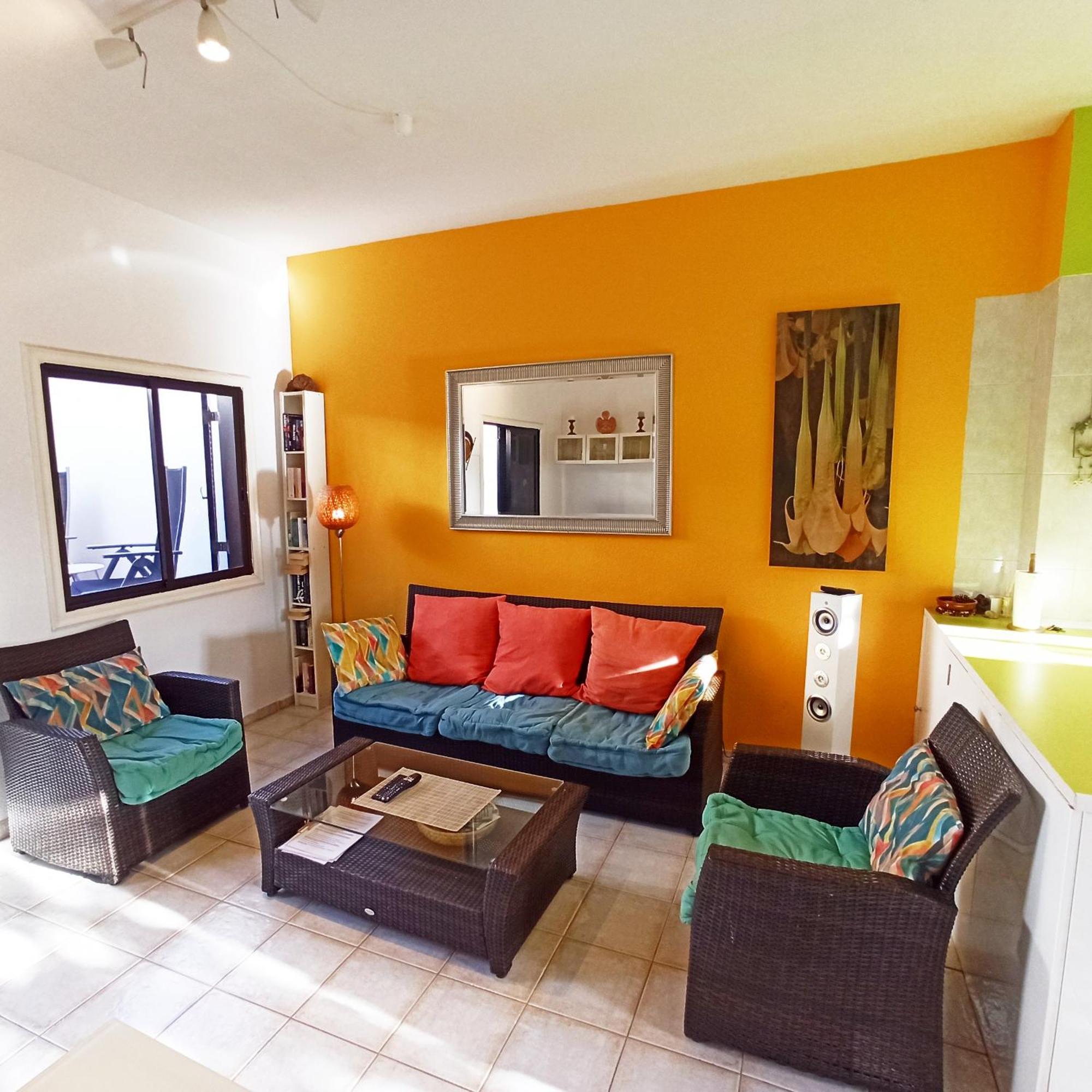 Remarkable 2-Bed House In Chayofa With Pool Luaran gambar